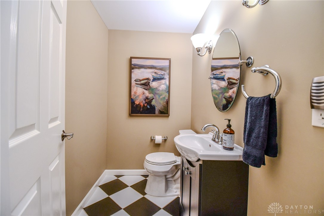 Washington Twp, Ohio, 45458, United States, 4 Bedrooms Bedrooms, ,4 BathroomsBathrooms,Residential,For Sale,1987558