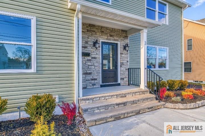 South River, New Jersey, 08882, United States, 5 Bedrooms Bedrooms, ,4 BathroomsBathrooms,Residential,For Sale,1995438