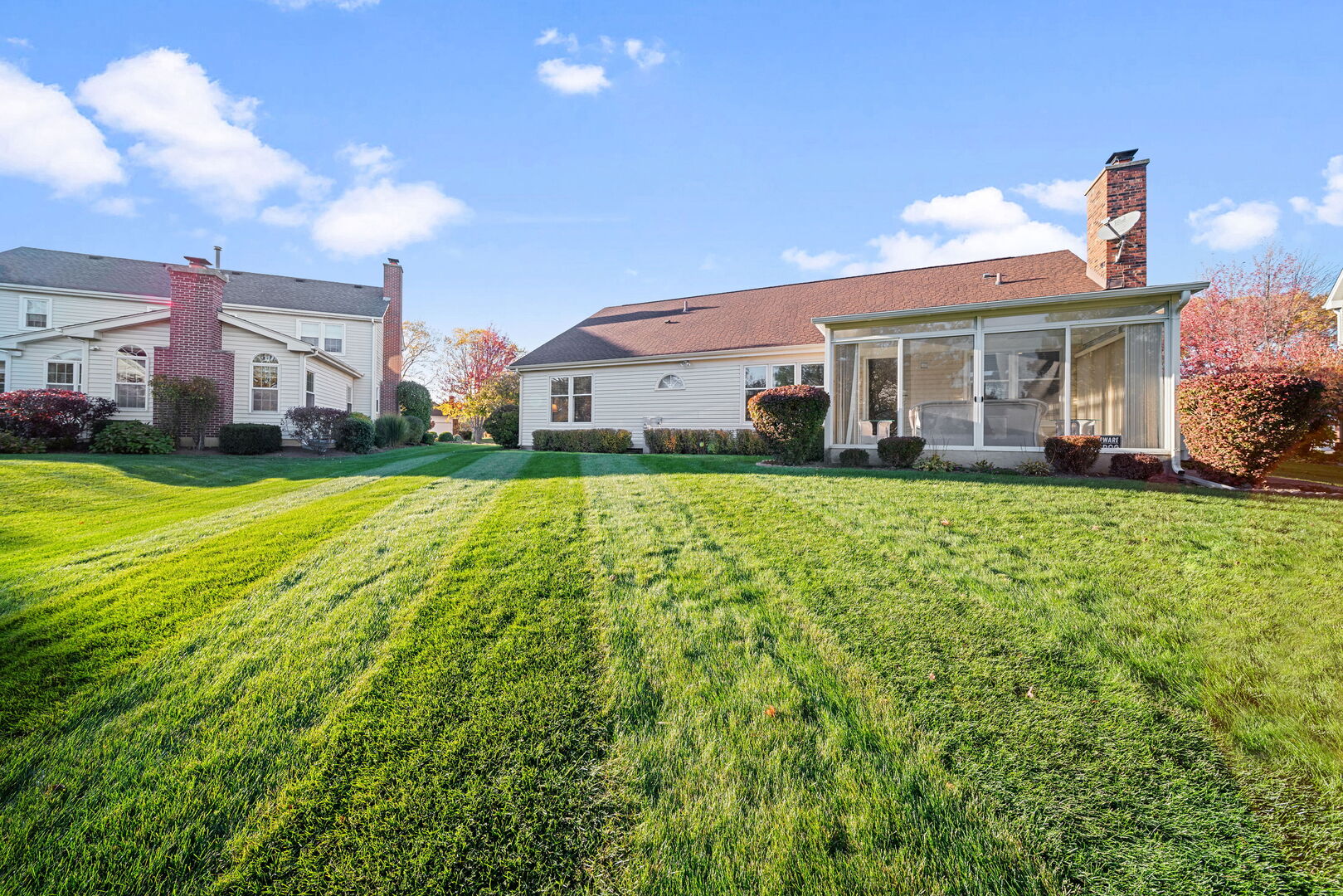 Palatine, Illinois, 60074, United States, 3 Bedrooms Bedrooms, ,3 BathroomsBathrooms,Residential,For Sale,1988286