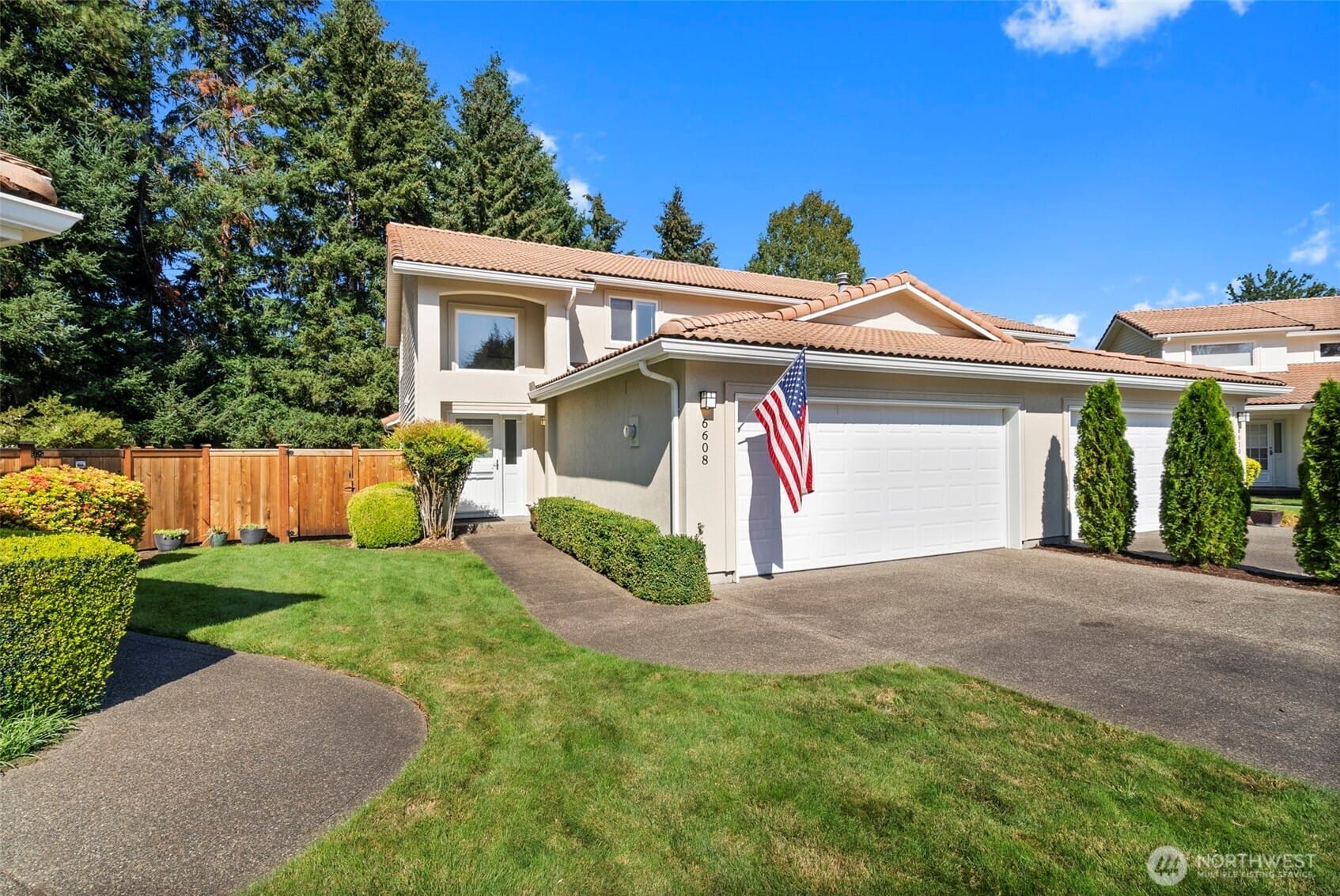 Riviera Ct, Olympia, WA 98513