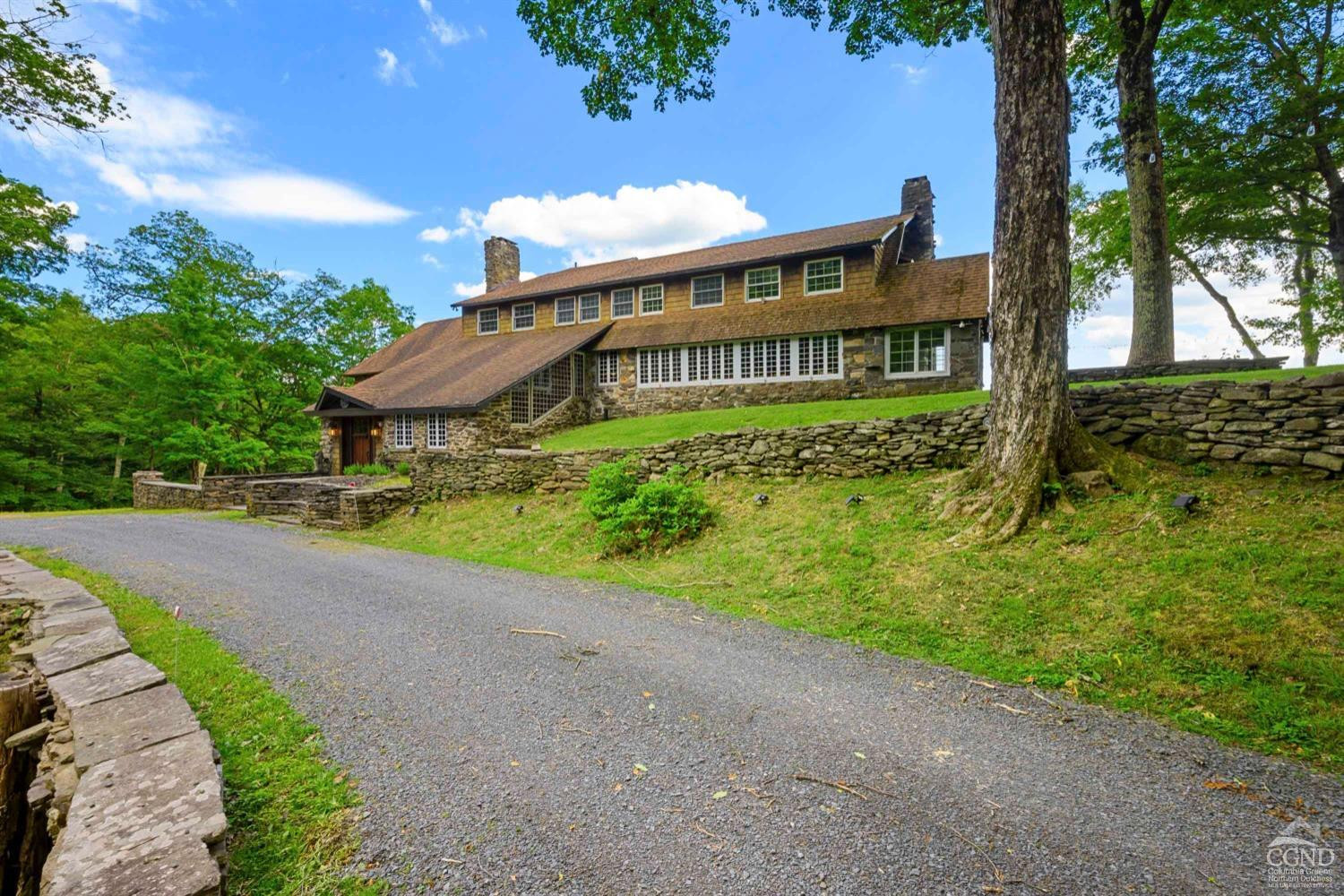 Tannersville, New York, 12485, United States, 6 Bedrooms Bedrooms, ,5 BathroomsBathrooms,Residential,For Sale,1947119
