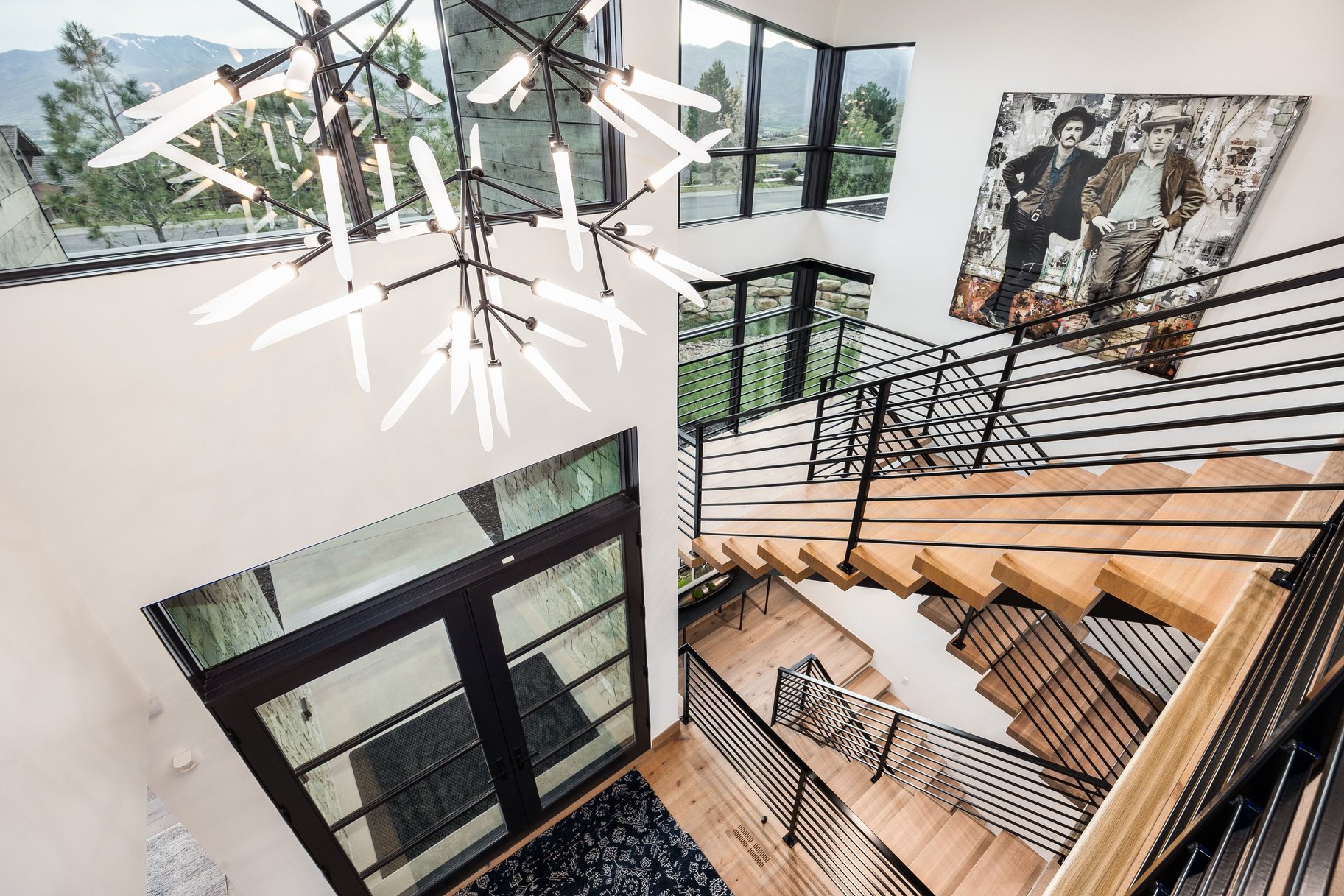  New Mountain Contemporary Home on Rare Double Lot with Timp Views - 物件實景