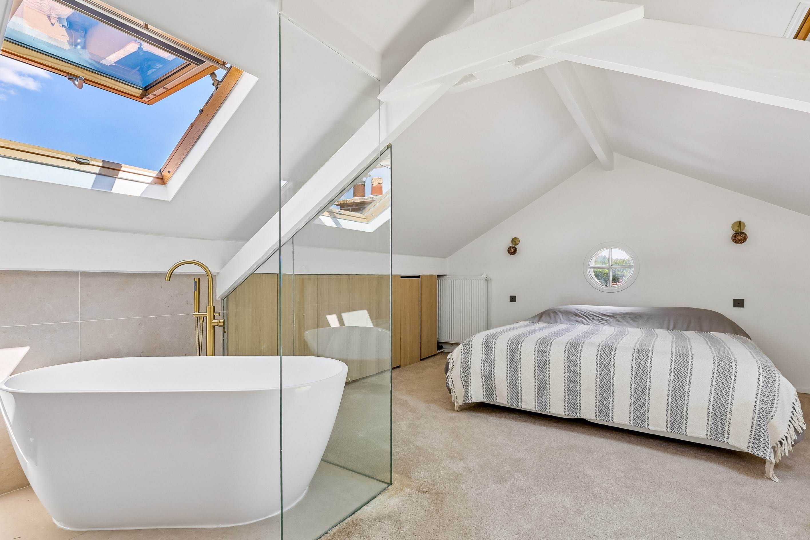  Exceptional Fully Renovated Residence – Just Steps from the Marne River - 物件實景