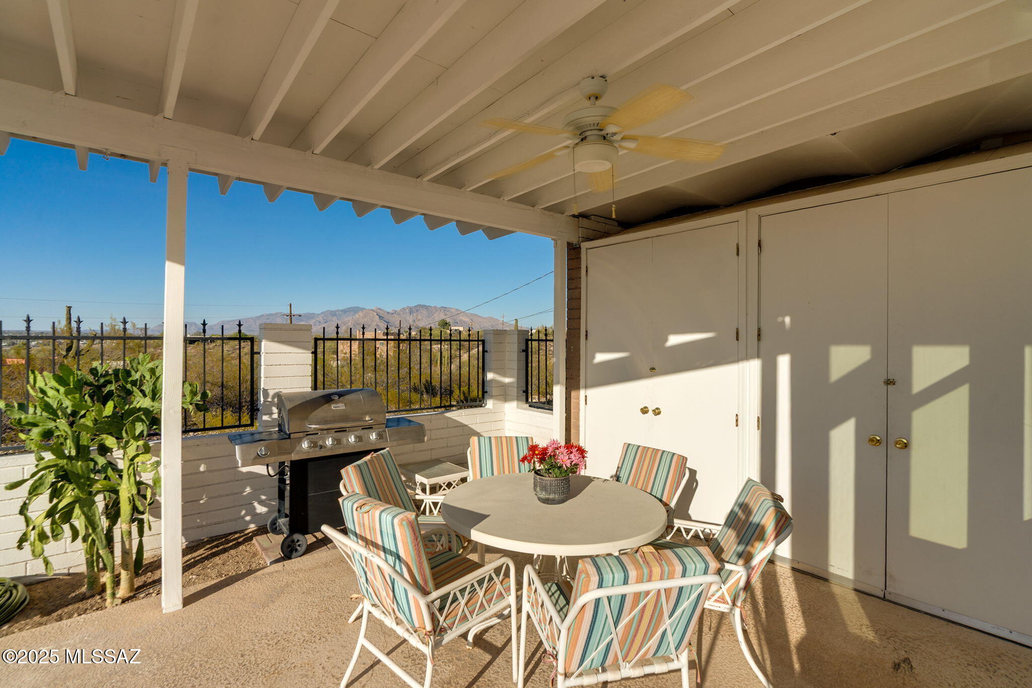 Tucson, Arizona, 85743, United States, 2 Bedrooms Bedrooms, ,2 BathroomsBathrooms,Residential,For Sale,1865652