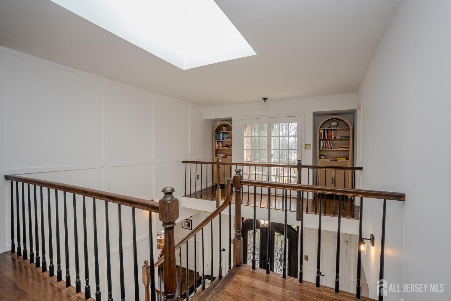 North Brunswick, New Jersey, 08902, United States, 5 Bedrooms Bedrooms, ,3 BathroomsBathrooms,Residential,For Sale,2002843