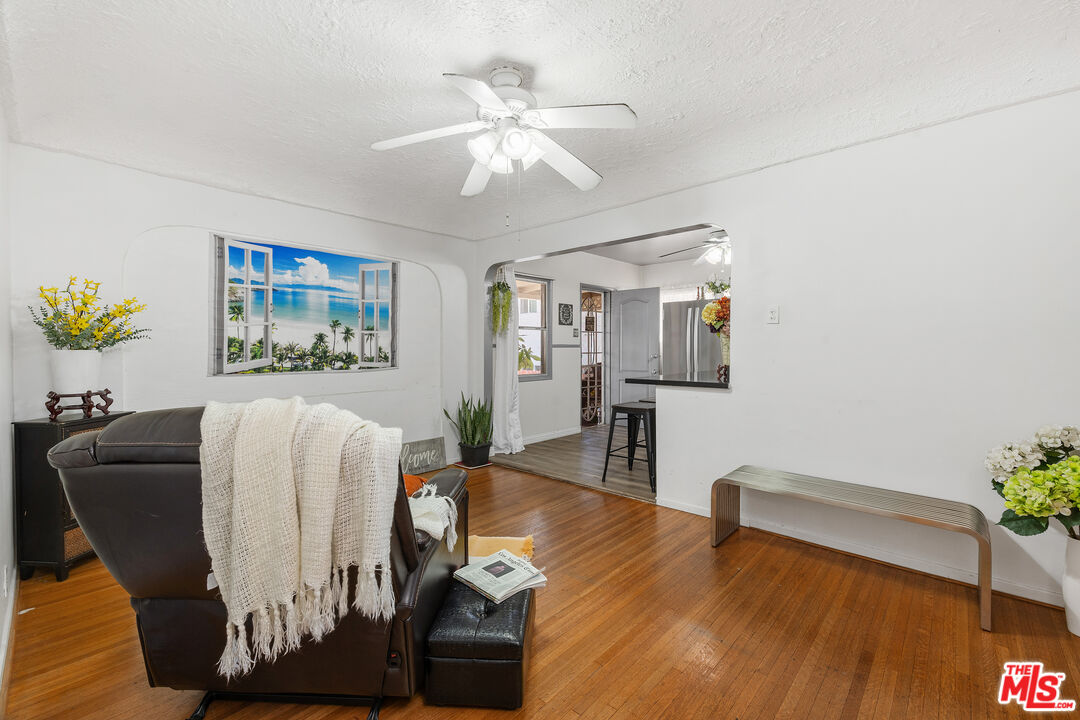 Los Angeles, California, 90041, United States, 3 Bedrooms Bedrooms, ,2 BathroomsBathrooms,Residential,For Sale,2000501