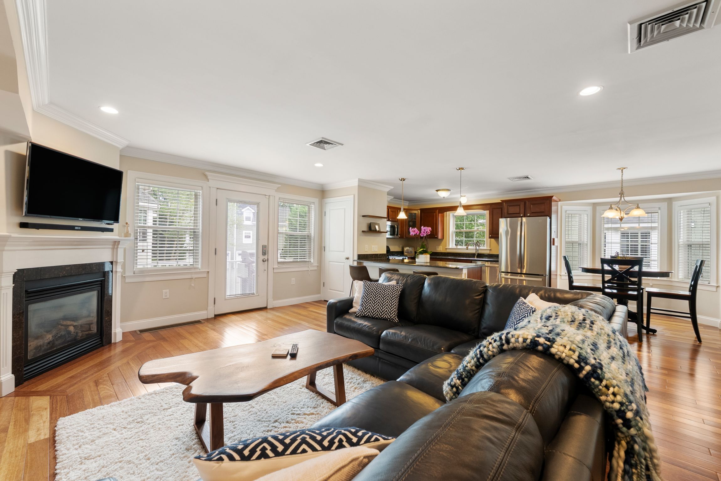  580 Quarry Street, Quincy, MA, 02169 - 物件實景