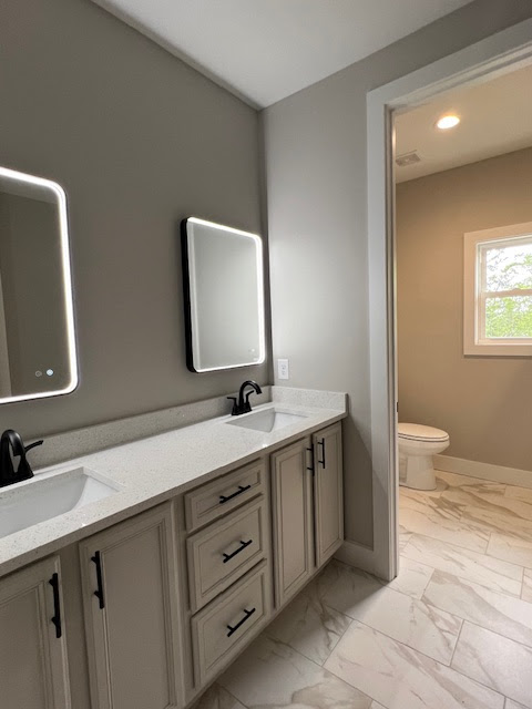 Carrollton, Georgia, 30116, United States, 5 Bedrooms Bedrooms, ,4 BathroomsBathrooms,Residential,For Sale,1909429