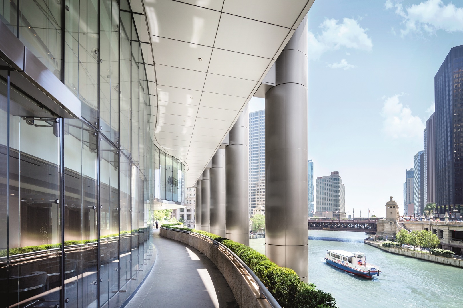 Chicago, Illinois, 60611, United States, 1 Bedroom Bedrooms, ,2 BathroomsBathrooms,Residential,For Sale,1966710