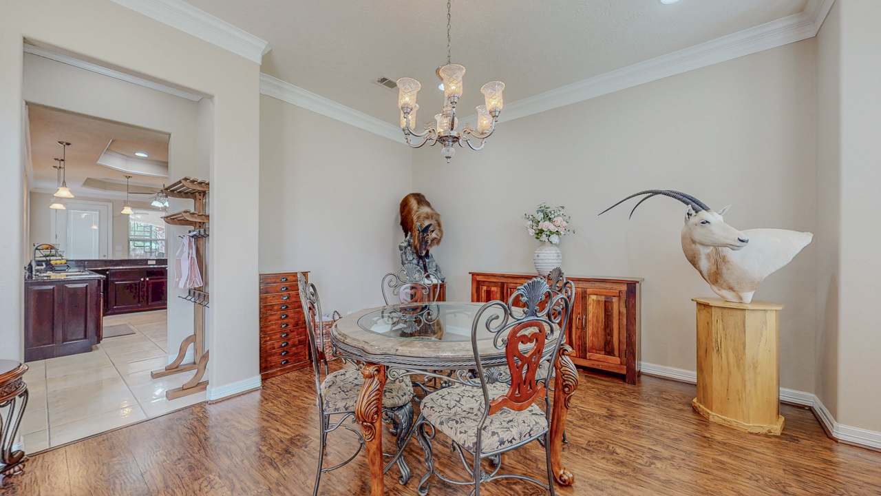 Orange, Texas, 77630, United States, 3 Bedrooms Bedrooms, ,5 BathroomsBathrooms,Residential,For Sale,1901539