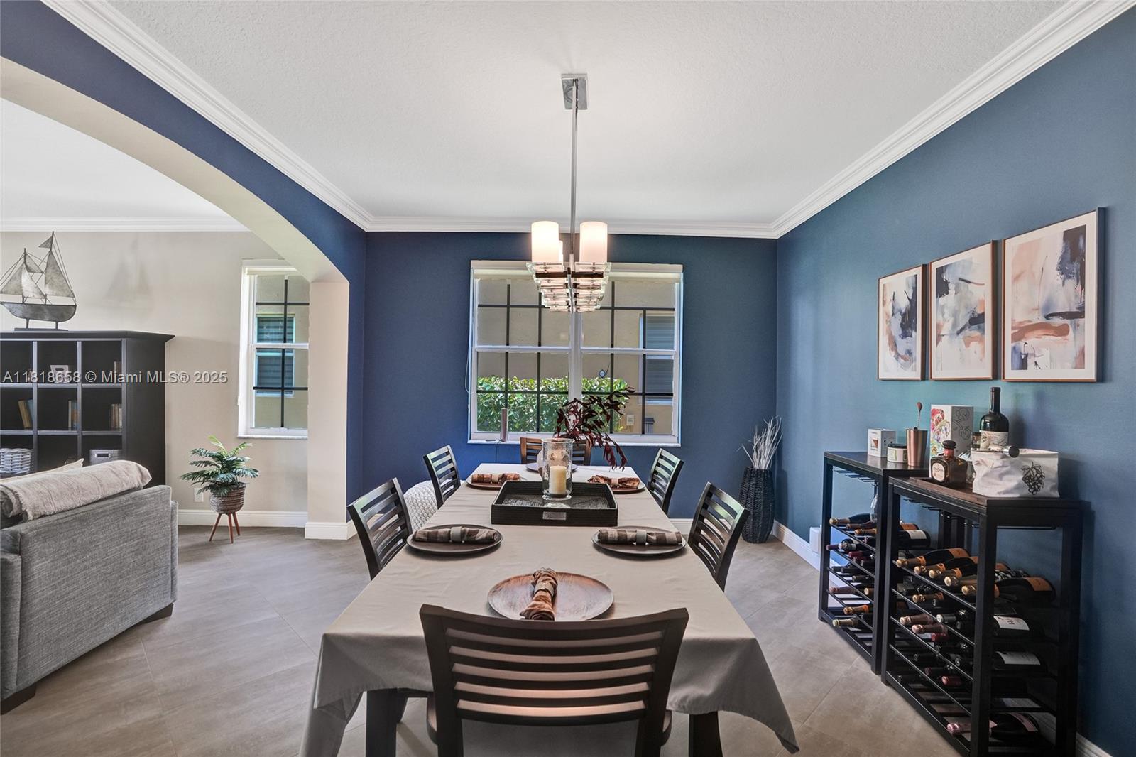 Weston, Florida, 33327, United States, 6 Bedrooms Bedrooms, ,4 BathroomsBathrooms,Residential,For Sale,1850132