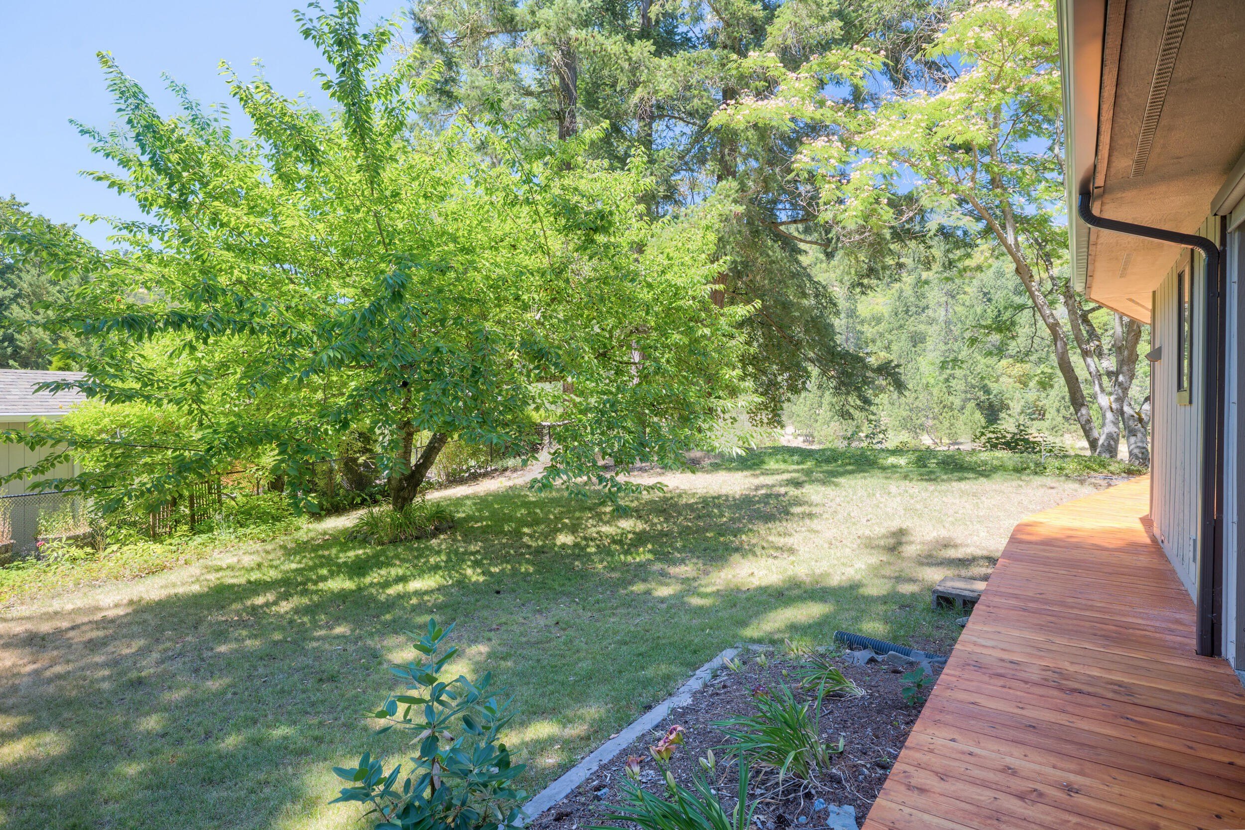 Grants Pass, Oregon, 97527, United States, 3 Bedrooms Bedrooms, ,3 BathroomsBathrooms,Residential,For Sale,1822817
