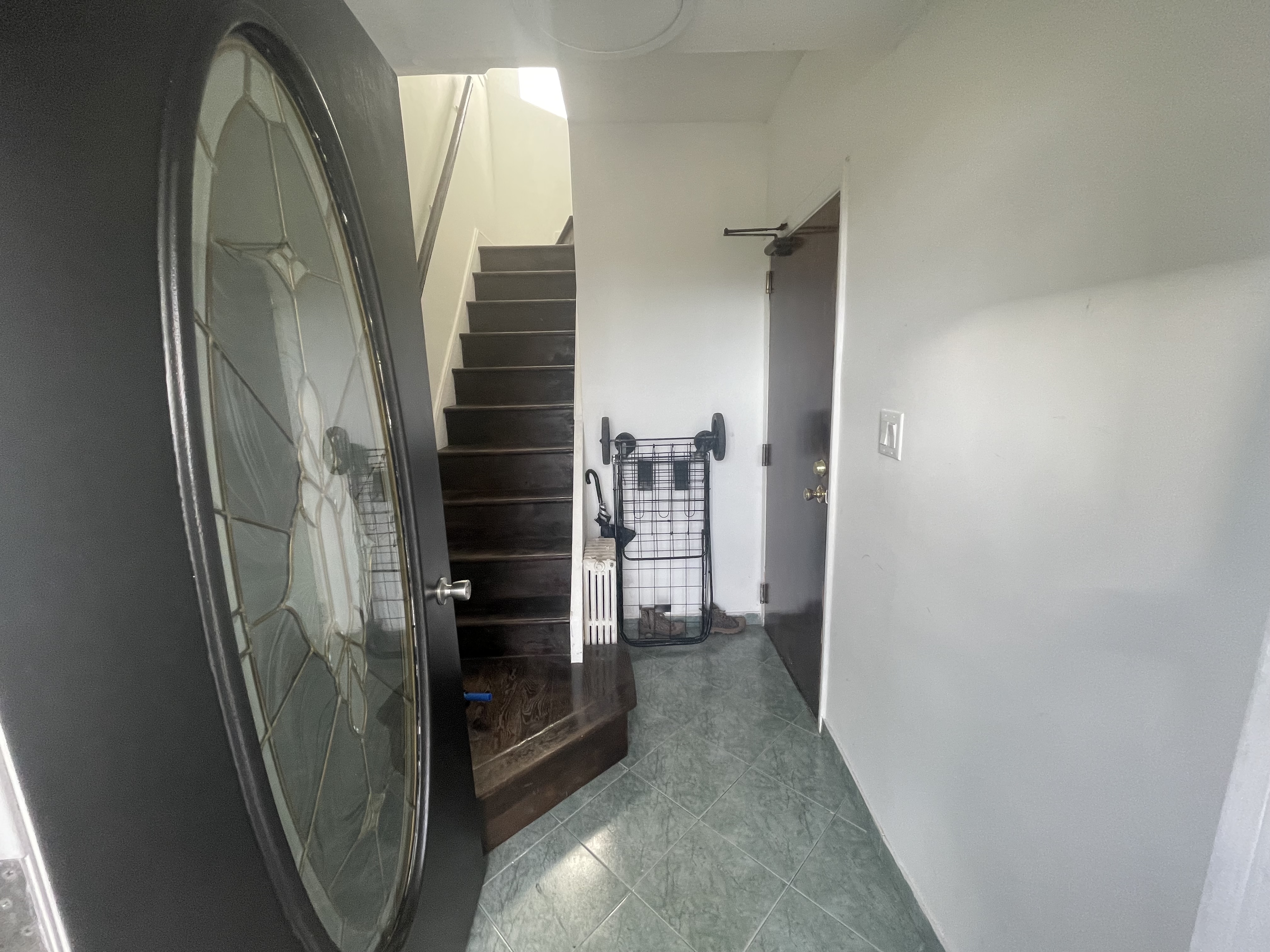 Fairview, New Jersey, 07022, United States, 3 Bedrooms Bedrooms, ,1 BathroomBathrooms,Residential,For Sale,1935345