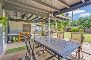 Hollywood, Florida, 33021, United States, 3 Bedrooms Bedrooms, ,2 BathroomsBathrooms,Residential,For Sale,1909708