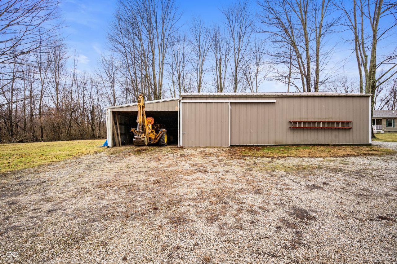 Alexandria, Indiana, 46001, United States, 3 Bedrooms Bedrooms, ,2 BathroomsBathrooms,Residential,For Sale,1728694