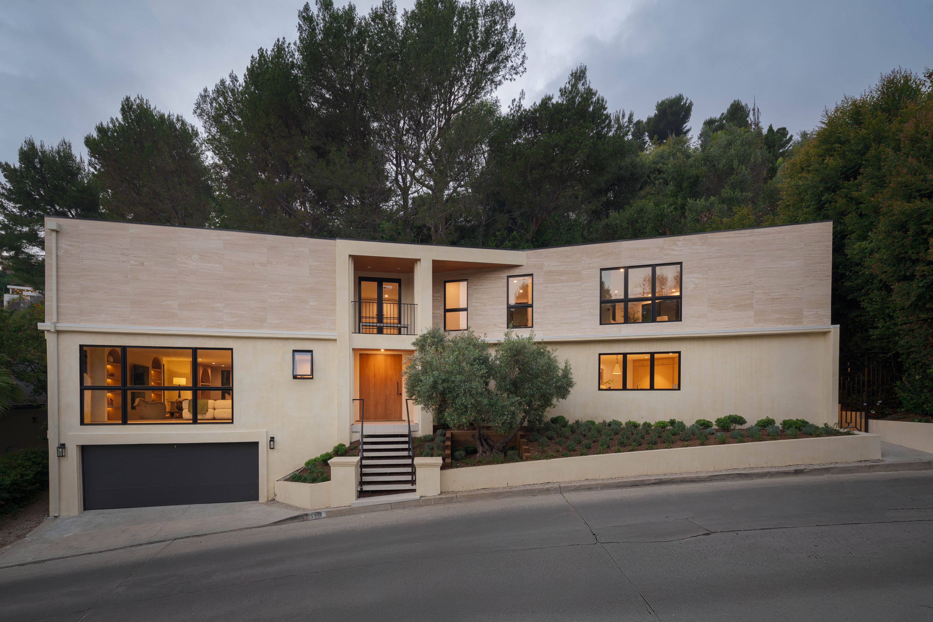  1417 Bluebird Avenue - 物件實景