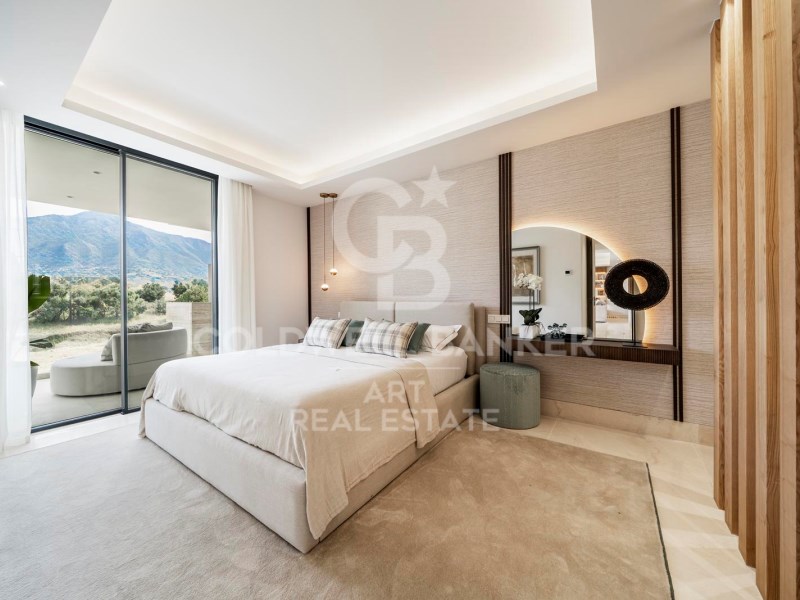 Marbella, Andalusia, ES, 2 Bedrooms Bedrooms, ,2 BathroomsBathrooms,Residential,For Sale,1874586