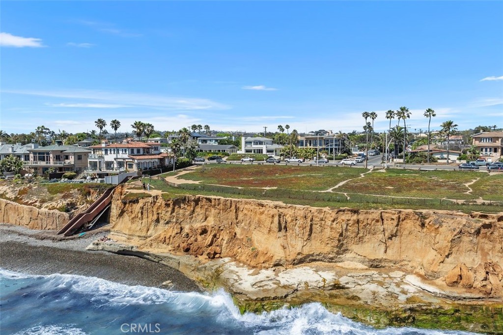 Carlsbad, California, 92008, United States, 6 Bedrooms Bedrooms, ,7 BathroomsBathrooms,Residential,For Sale,1875439