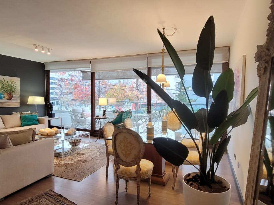 Vitacura, Chile, 3 Bedrooms Bedrooms, ,3 BathroomsBathrooms,Residential,For Sale,1946968