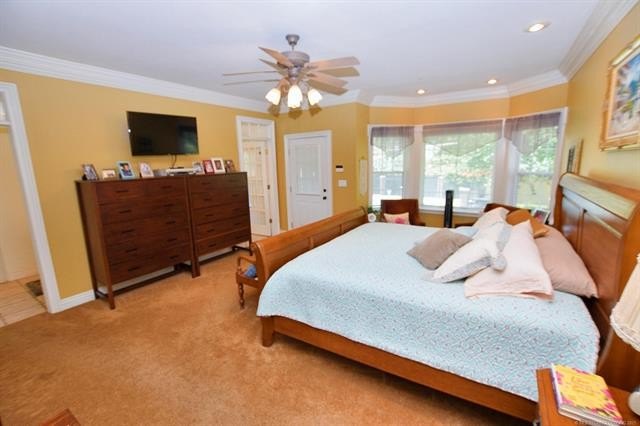 Tahlequah, Oklahoma, 74464, United States, 5 Bedrooms Bedrooms, ,5 BathroomsBathrooms,Residential,For Sale,1977859