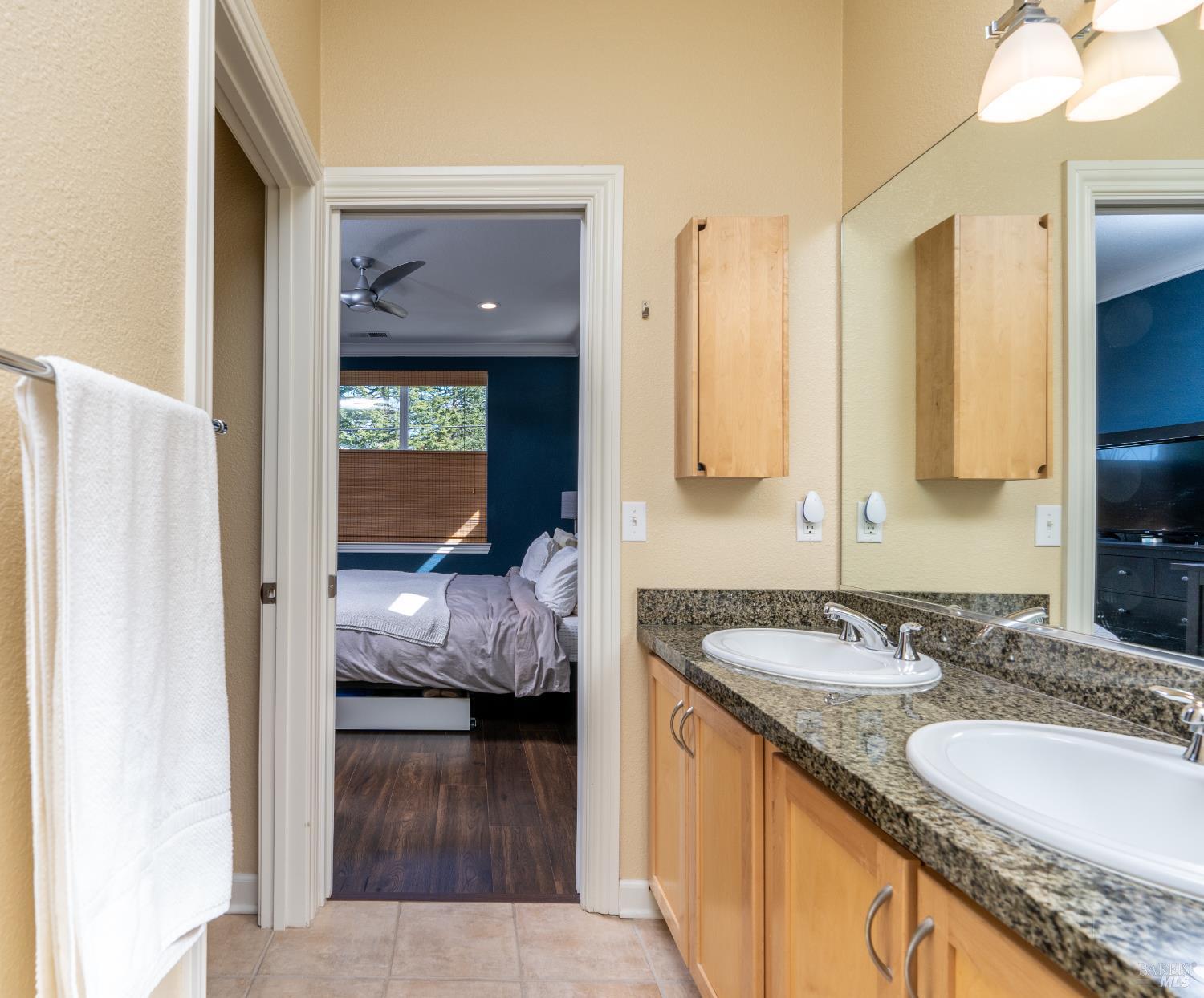 Sebastopol, California, 95472, United States, 3 Bedrooms Bedrooms, ,4 BathroomsBathrooms,Residential,For Sale,1987420