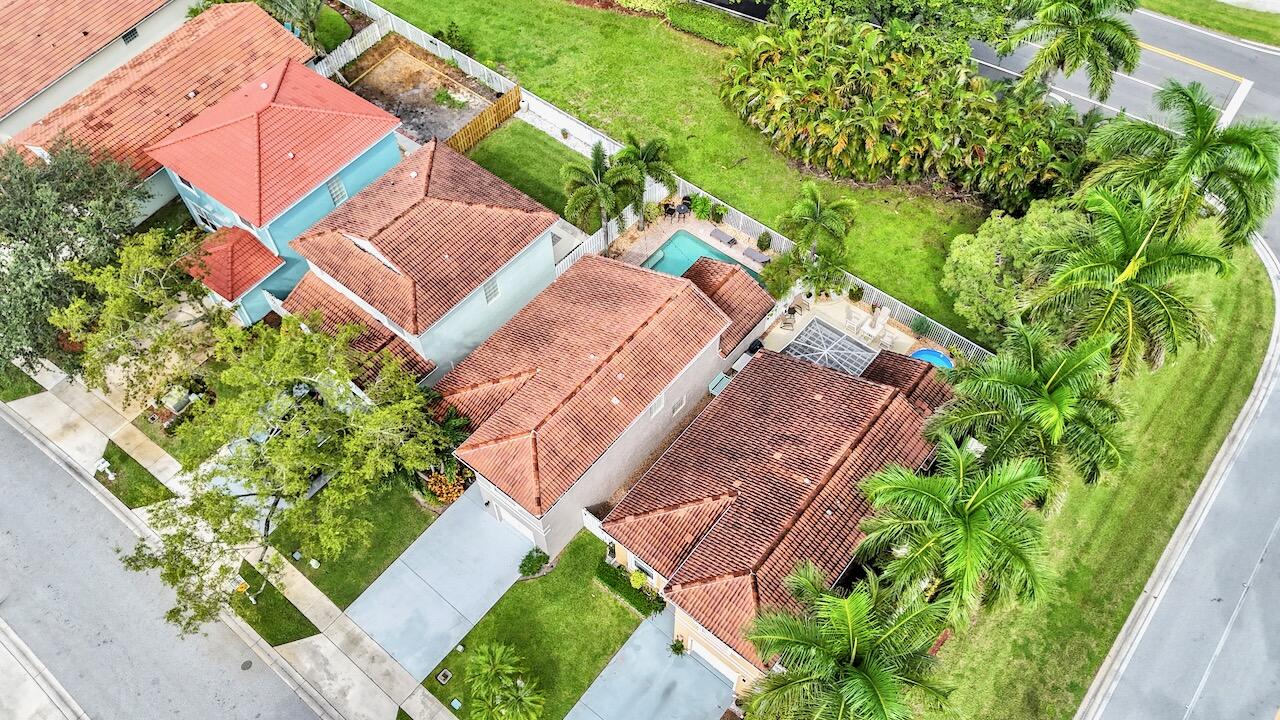 Lake Worth, Florida, 33463, United States, 3 Bedrooms Bedrooms, ,3 BathroomsBathrooms,Residential,For Sale,1940163