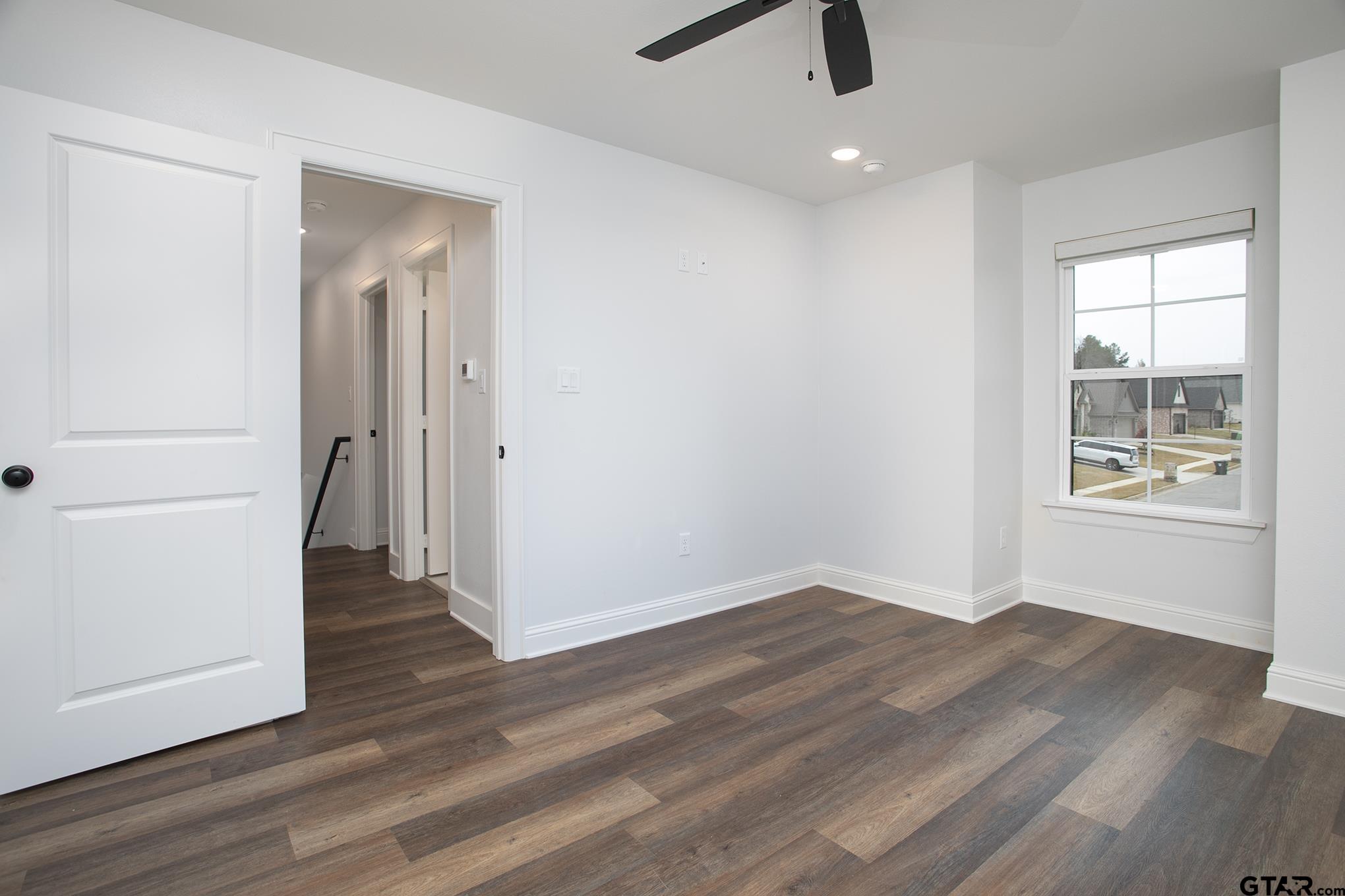 Tyler, Texas, 75703, United States, 5 Bedrooms Bedrooms, ,3 BathroomsBathrooms,Residential,For Sale,1900934