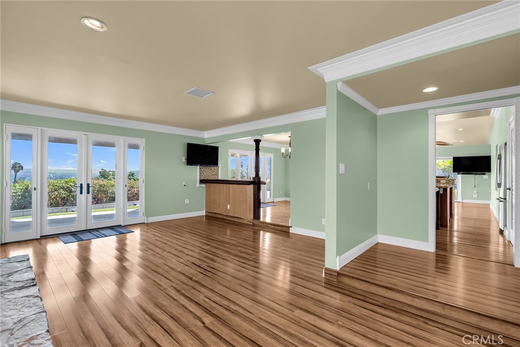 Jurupa Valley, California, 92509, United States, 3 Bedrooms Bedrooms, ,2 BathroomsBathrooms,Residential,For Sale,1939964