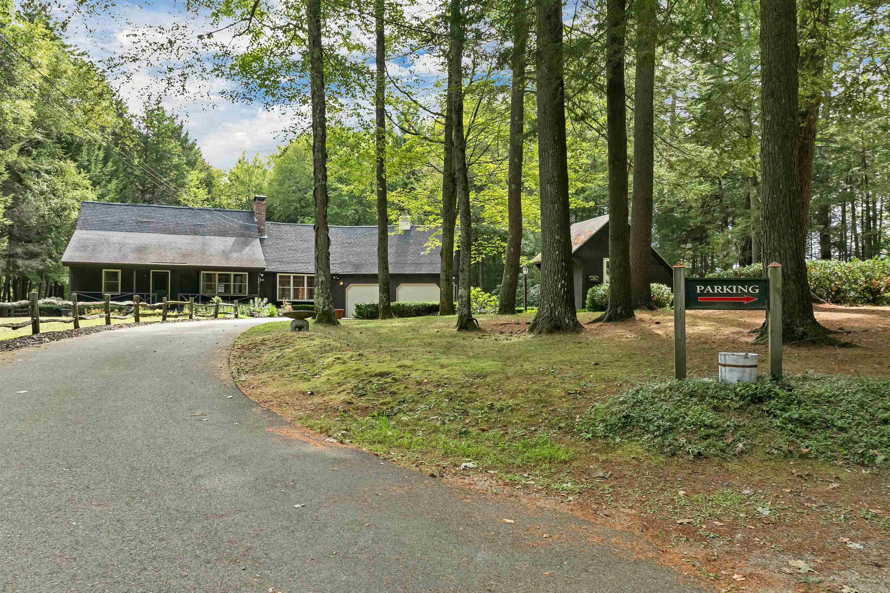 Chesterfield, New Hampshire, 03466, United States, 4 Bedrooms Bedrooms, ,2 BathroomsBathrooms,Residential,For Sale,1934189