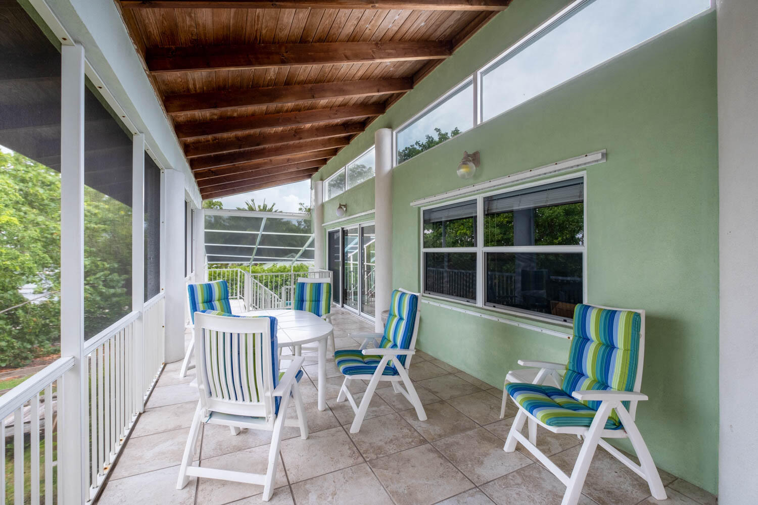 ISLAMORADA, Florida, 33036, United States, 5 Bedrooms Bedrooms, ,3 BathroomsBathrooms,Residential,For Sale,1828354