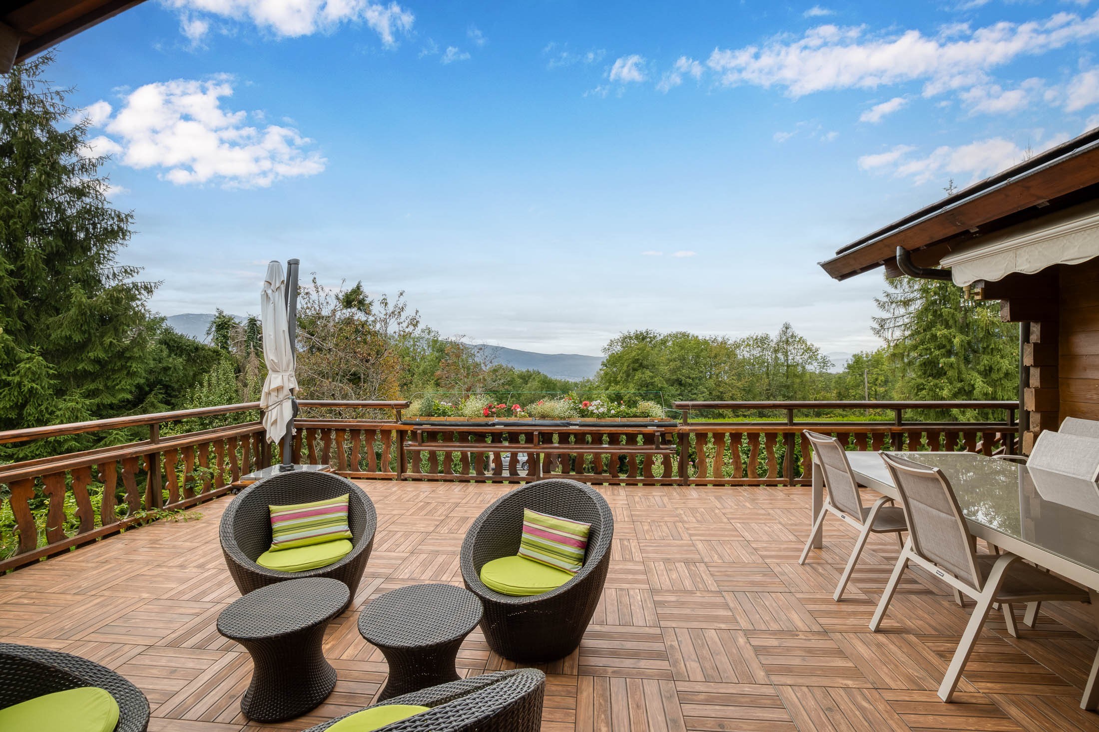  ELEGANT CHALET ON THE HEIGHTS OF TALLOIRES-MONTMIN - 物件實景