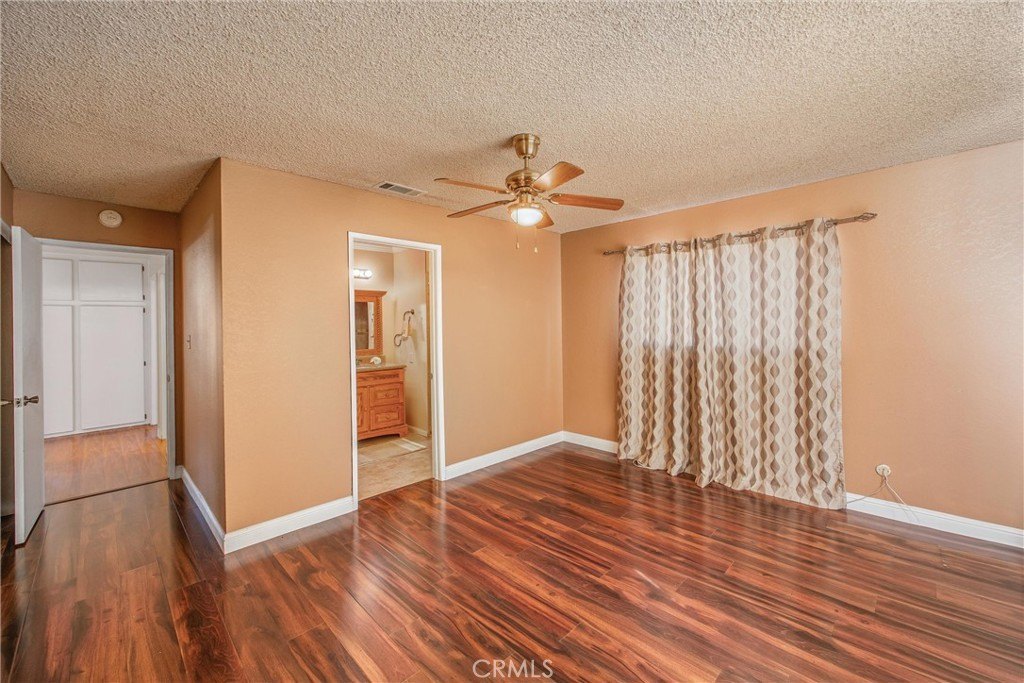 Fontana, California, 92335, United States, 3 Bedrooms Bedrooms, ,2 BathroomsBathrooms,Residential,For Sale,1987361