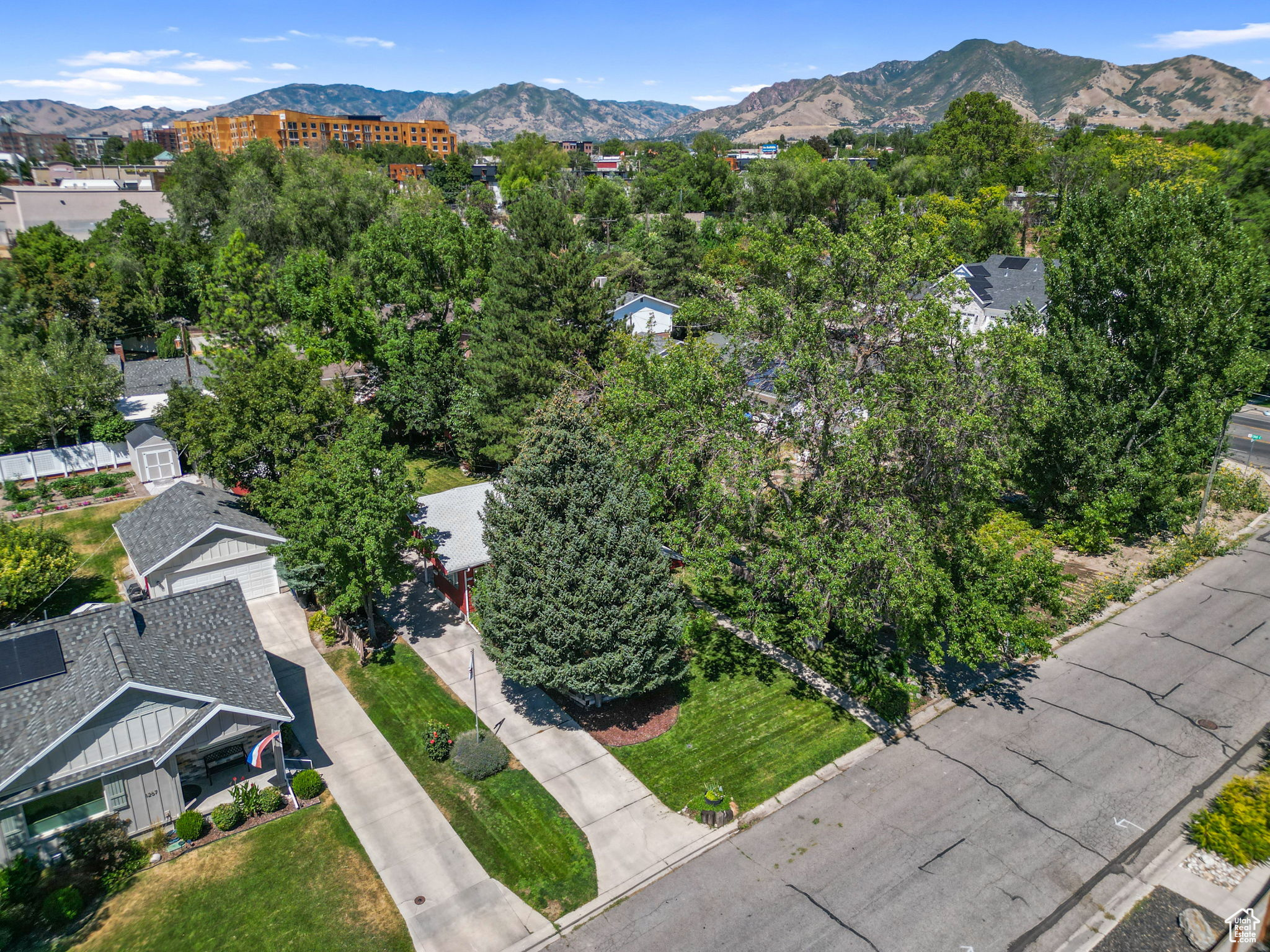 Millcreek, Utah, 84106, United States, 3 Bedrooms Bedrooms, ,1 BathroomBathrooms,Residential,For Sale,1906527
