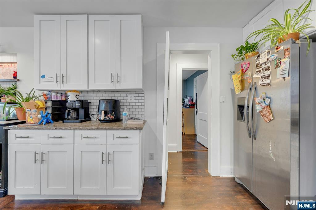 Hasbrouck Heights, New Jersey, 07604, United States, 3 Bedrooms Bedrooms, ,2 BathroomsBathrooms,Residential,For Sale,1989052