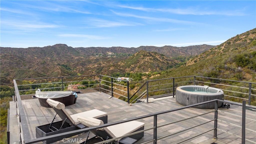 Calabasas, California, 91302, United States, 5 Bedrooms Bedrooms, ,3 BathroomsBathrooms,Residential,For Sale,1742769