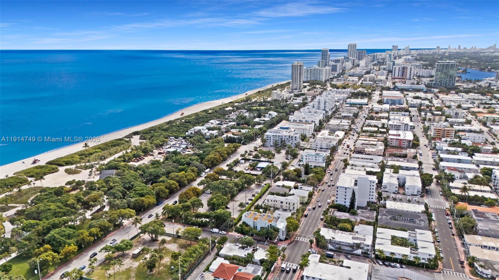 Miami Beach, Florida, 33141, United States, 2 Bedrooms Bedrooms, ,3 BathroomsBathrooms,Residential,For Sale,1993414