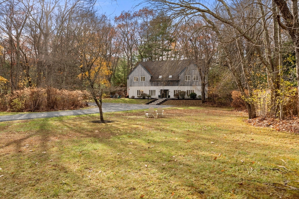 Westwood, Massachusetts, 02090, United States, 4 Bedrooms Bedrooms, ,3 BathroomsBathrooms,Residential,For Sale,1991844