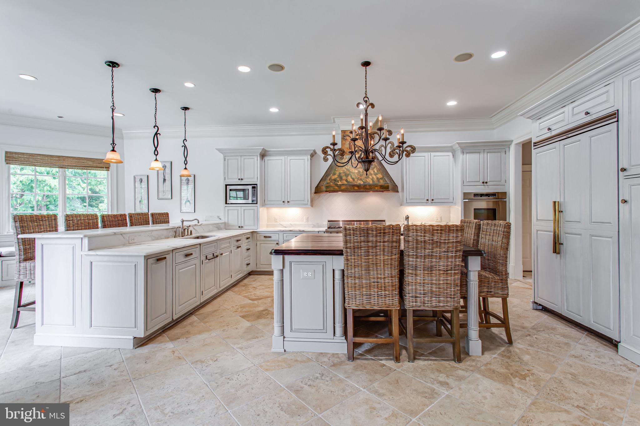 Mclean, Virginia, 22102, United States, 7 Bedrooms Bedrooms, ,10 BathroomsBathrooms,Residential,For Sale,1842537