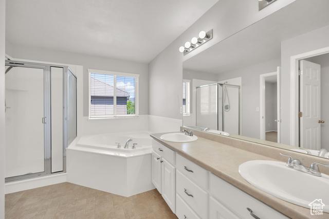 Farmington, Utah, 84025, United States, 4 Bedrooms Bedrooms, ,3 BathroomsBathrooms,Residential,For Sale,1851956