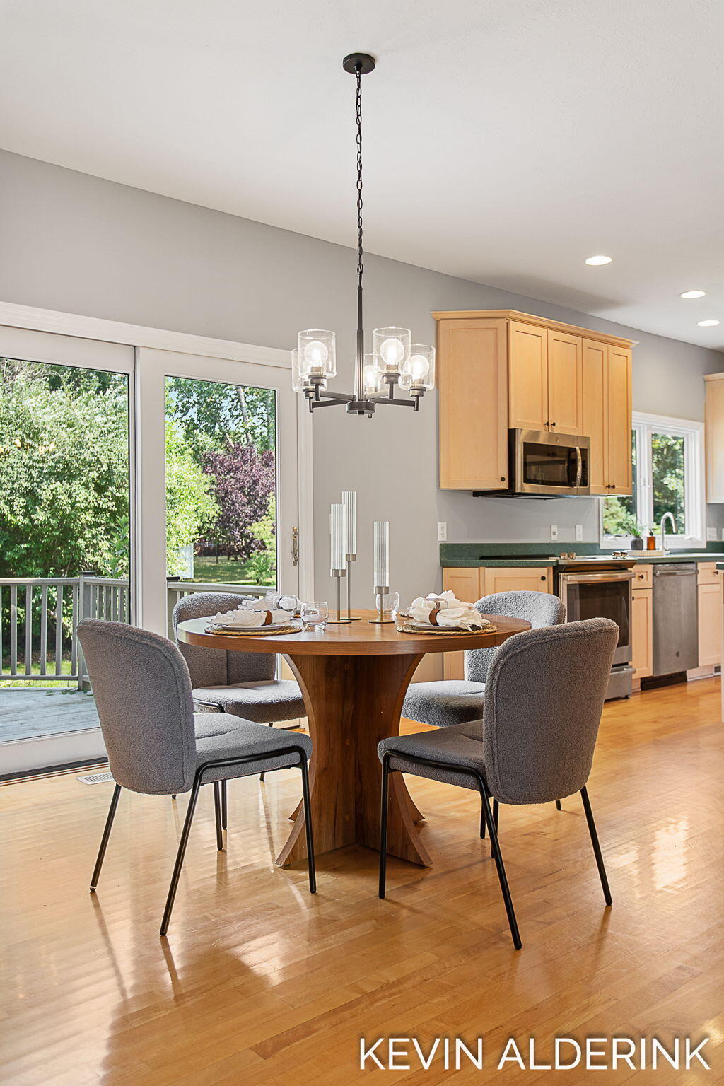 Holland, Michigan, 49423, United States, 5 Bedrooms Bedrooms, ,6 BathroomsBathrooms,Residential,For Sale,1908237