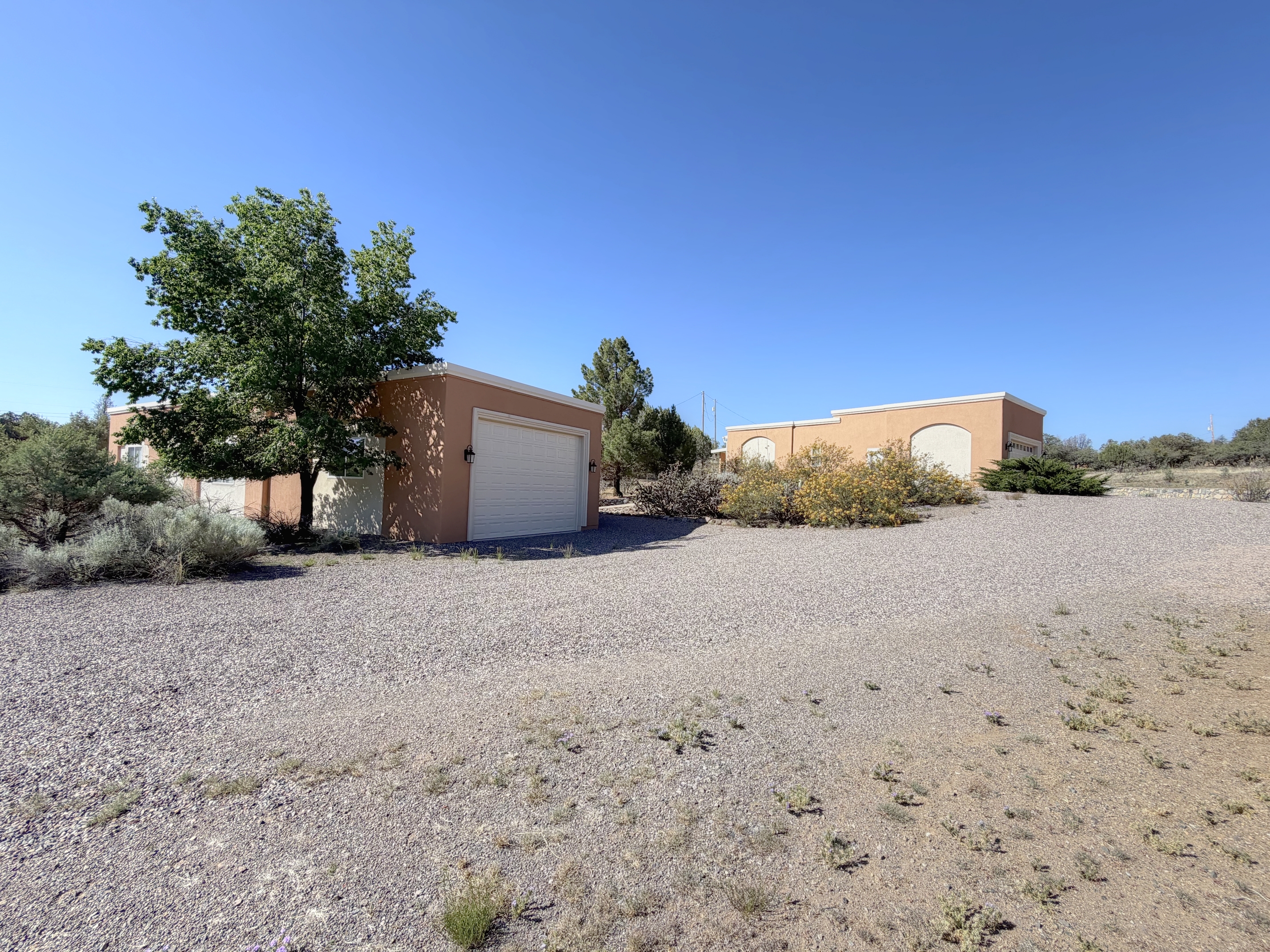 Silver City, New Mexico, 88061, United States, 3 Bedrooms Bedrooms, ,2 BathroomsBathrooms,Residential,For Sale,2049304