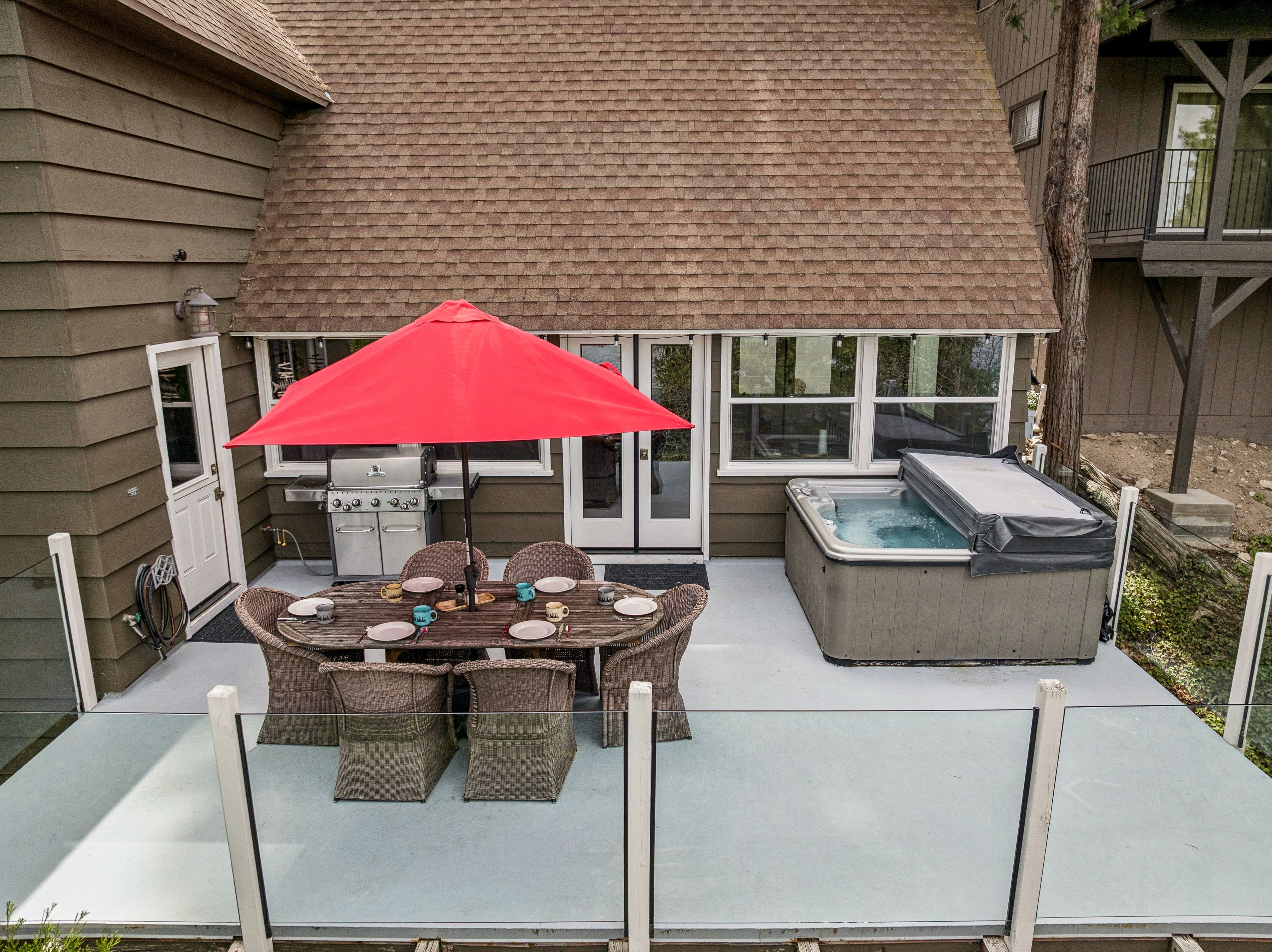  28898 Palisades Drive, Lake Arrowhead, CA 92352 - 物件實景