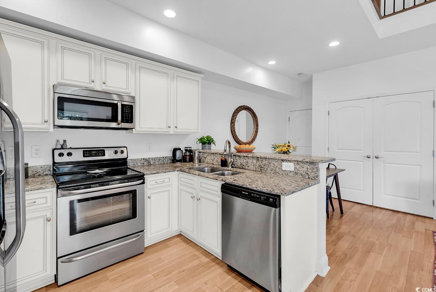 Surfside Beach, South Carolina, 29575, United States, 6 Bedrooms Bedrooms, ,6 BathroomsBathrooms,Residential,For Sale,2030752
