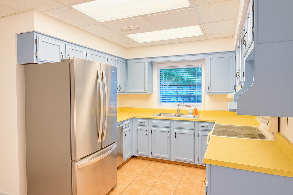 Blairsville, Georgia, 30512, United States, 4 Bedrooms Bedrooms, ,3 BathroomsBathrooms,Residential,For Sale,1858938