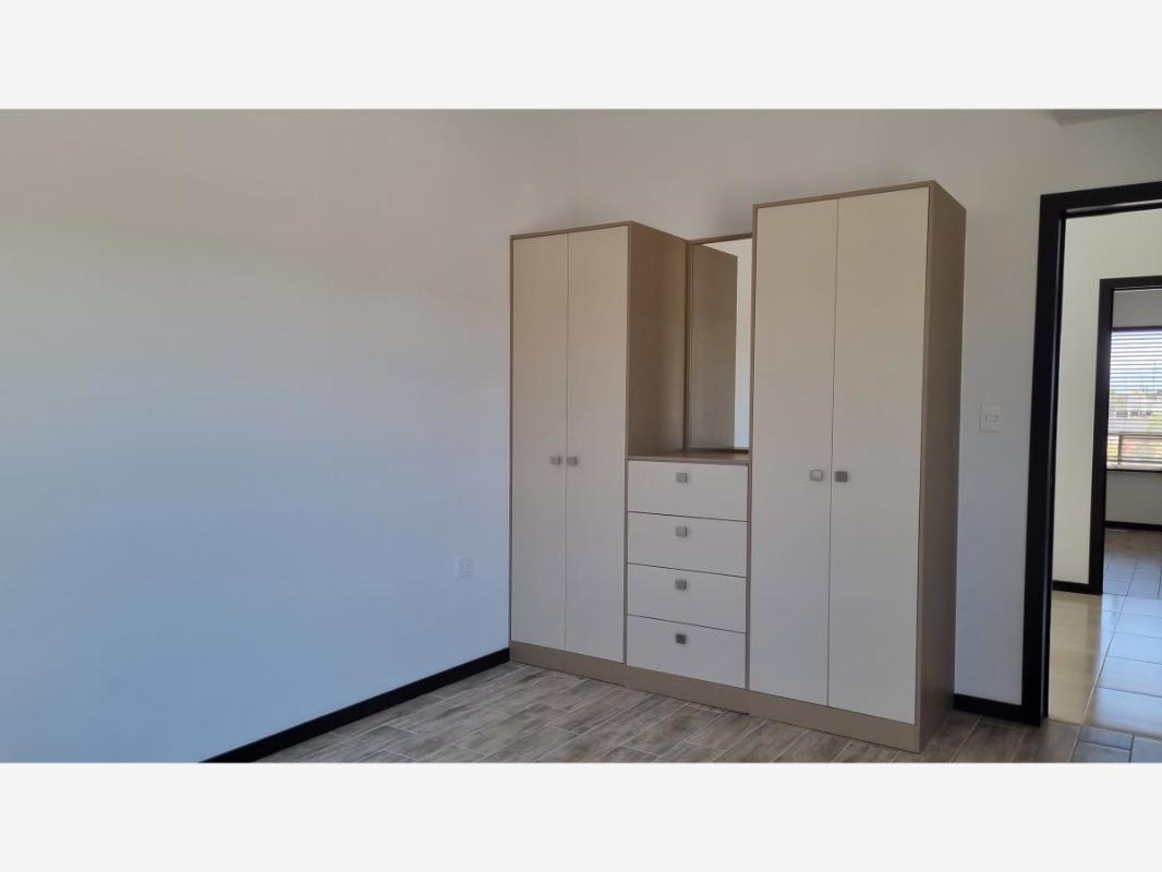 CIRCUITO CIBELES, Torreón, Coahuila de Zaragoza, 27400, Mexico, 3 Bedrooms Bedrooms, ,2 BathroomsBathrooms,Residential,For Sale,CIRCUITO CIBELES,1335982