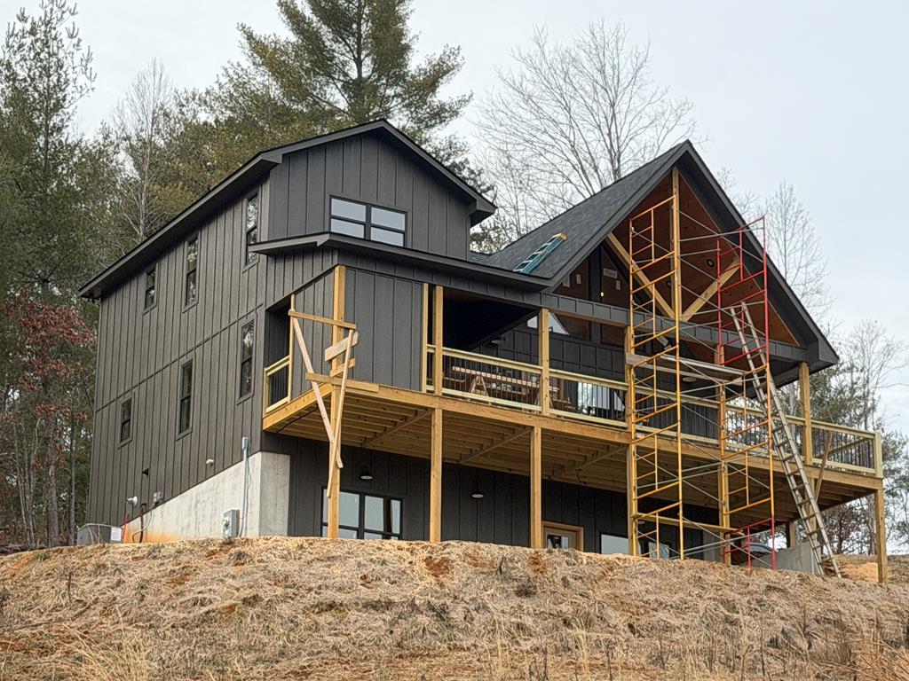 Mineral Bluff, Georgia, 30559, United States, 3 Bedrooms Bedrooms, ,3 BathroomsBathrooms,Residential,For Sale,2006595