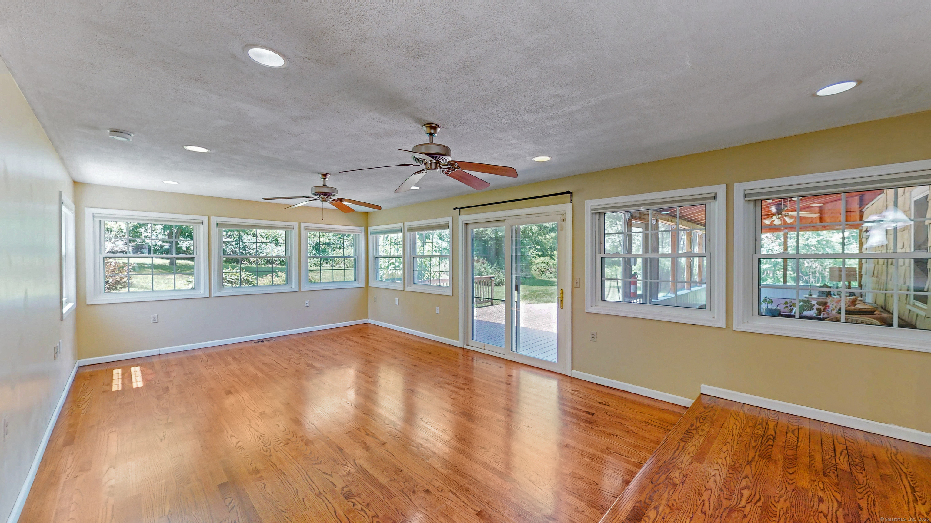 West Hartford, Connecticut, 06107, United States, 5 Bedrooms Bedrooms, ,3 BathroomsBathrooms,Residential,For Sale,1876446
