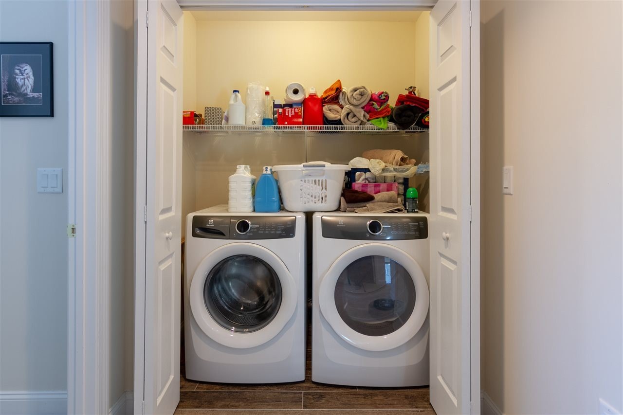 Lincoln, New Hampshire, 03251, United States, 5 Bedrooms Bedrooms, ,5 BathroomsBathrooms,Residential,For Sale,1978136