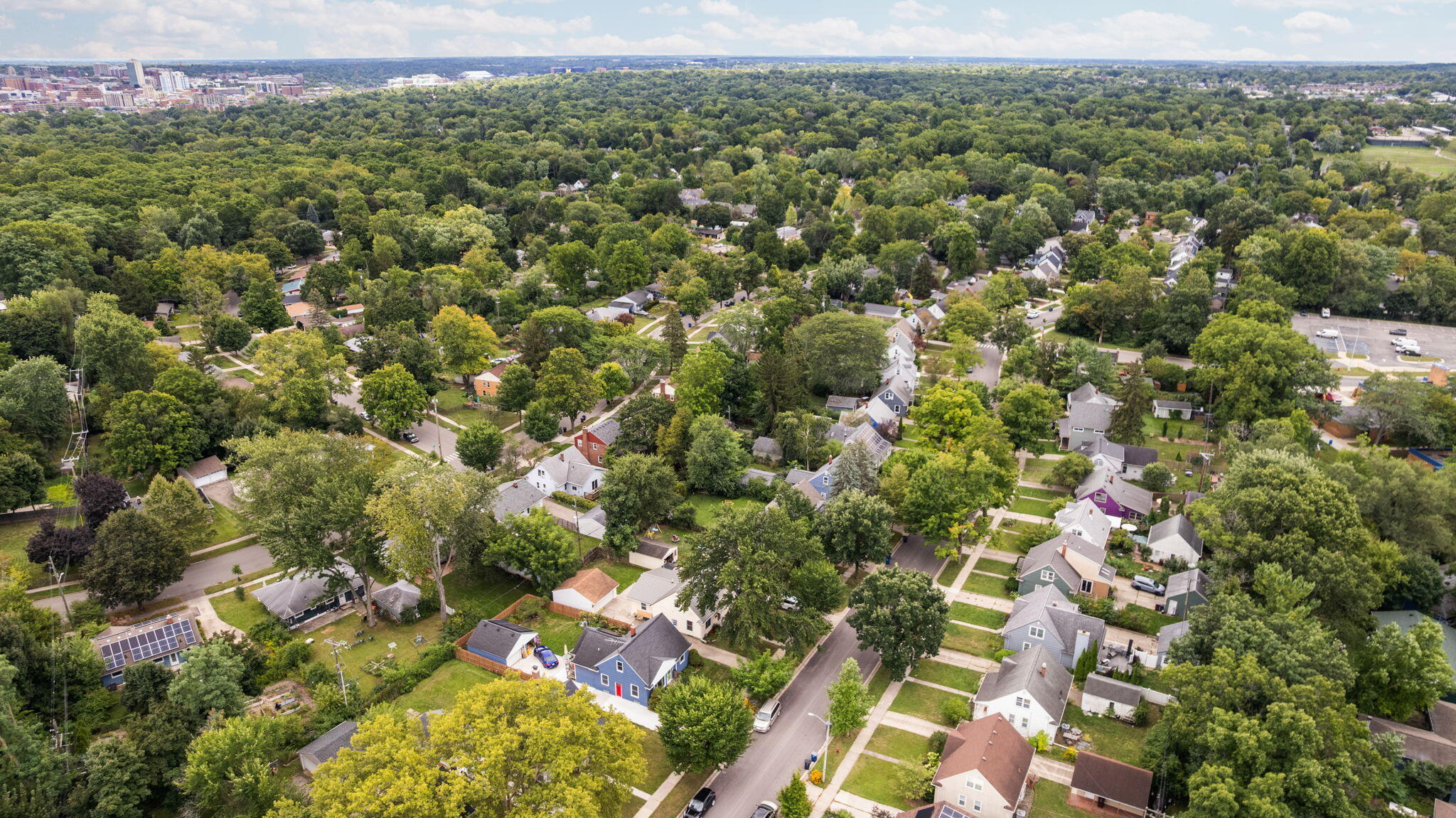 Ann Arbor, Michigan, 48103, United States, 3 Bedrooms Bedrooms, ,2 BathroomsBathrooms,Residential,For Sale,1937160