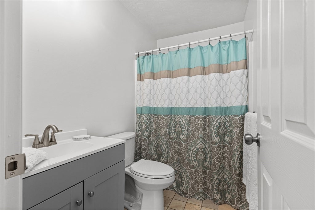 Plymouth, Massachusetts, 02360, United States, 3 Bedrooms Bedrooms, ,2 BathroomsBathrooms,Residential,For Sale,1982553